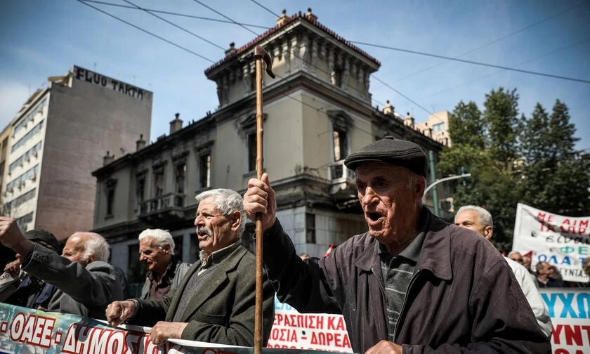 «Βόμβα» από το ΣτΕ: Αντισυνταγματικές οι περικοπές σε 260.000 επικουρικές συντάξεις